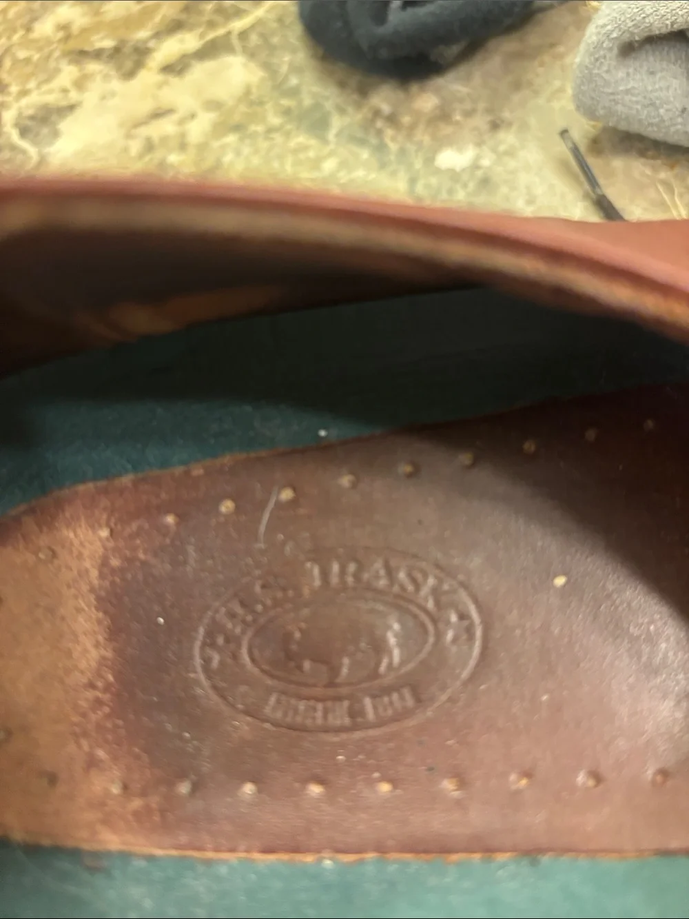 HS Trask classic brown